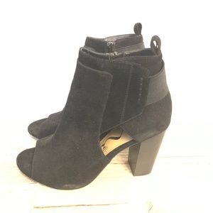 Nina Originals Suede Peep Toe Black Ankle Booties Size 7